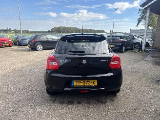 Suzuki Swift 1.0 Stijl AUTOMAAT picture 6