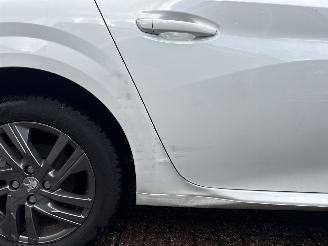 Peugeot 208 1.2 PT Allure Pack AUTOMAAT REST BPM €1400,-!!! picture 16