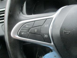 Renault Clio 1.0 TCe Bi-Fuel Intens picture 27