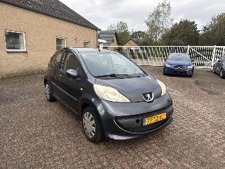 Unfallwagen Peugeot 107 1.0-12V XS 2007/3