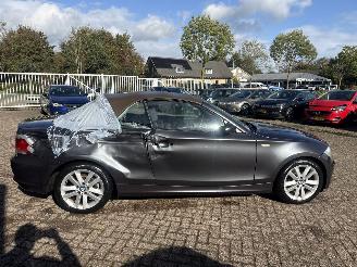 BMW 1-serie 118i Executive Cabrio picture 8