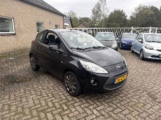krockskadad bil auto Ford Ka 1.2 Titanium WEINIG KM NAP 2010/2