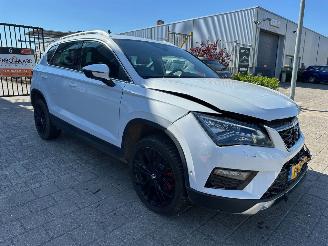 Auto incidentate Seat Ateca 1.4 EcoTSI Xcellence Automaat 2017/7