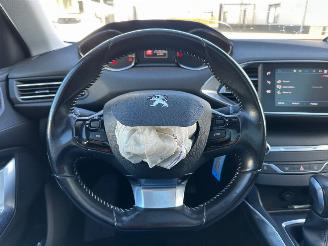 Peugeot 308 1.2 PureTech Automaat Blue Lease Premium picture 9