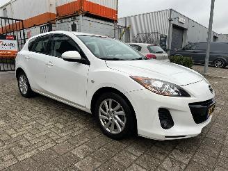 Schadeauto Mazda 3 1.6 Business 2013/6