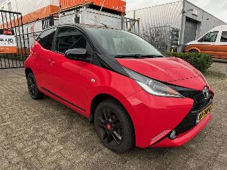 Schadeauto Toyota Aygo 1.0 VVT-i x-cite 2018/1