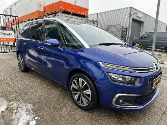 Auto incidentate Citroën C4-picasso 1.2 PureTech Shine 7p Automaat 2016/9