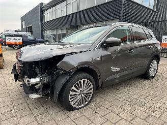 Opel Grandland X 1.2 Turbo Innovation picture 3