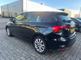 Fiat Tipo 1.6 MultiJet 16v Business picture 5