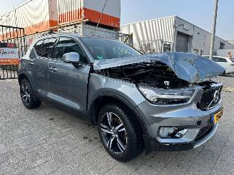 Vaurioauto  passenger cars Volvo XC40 2.0 T4 Momentum 2018/10