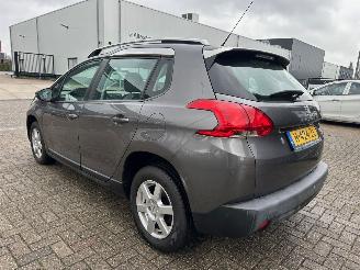 Peugeot 2008 1.2 PureTech Access picture 5