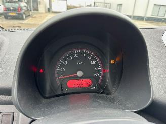 Suzuki Alto 1.0 Celebration EASSS picture 9