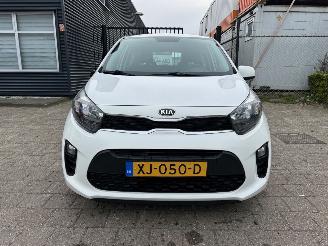 Kia Picanto 1.0 CVVT ComfortPlusLine Navigator picture 2