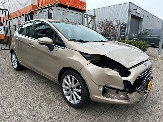 krockskadad bil auto Ford Fiesta 1.0 EcoBoost Titanium 2015/6