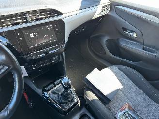 Opel Corsa 1.2 Edition picture 10