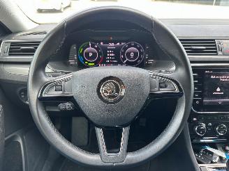 Skoda Superb Combi 1.4 TSI iV Sportline Business picture 8