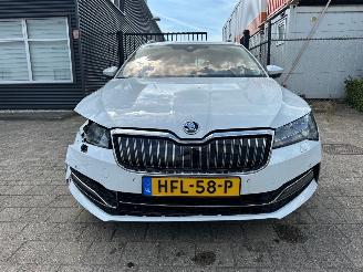 Skoda Superb Combi 1.4 TSI iV Sportline Business picture 2