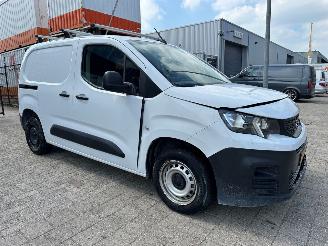 škoda dodávky Peugeot Partner 1.5 BlueHDi 100 S&S L1 2023/4