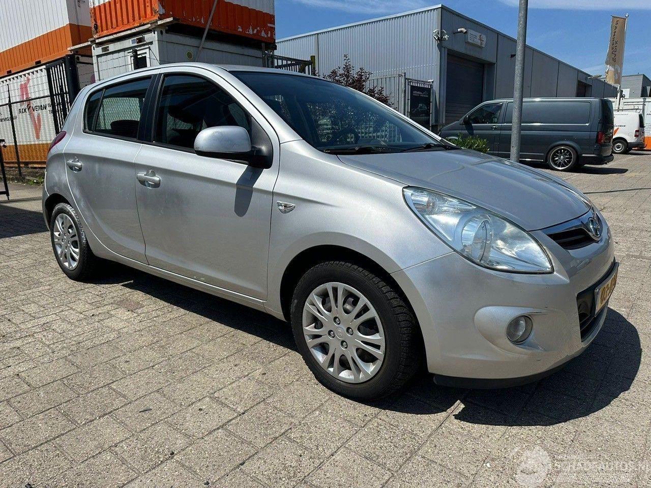 Hyundai I-20 1.4i DynamicVersion