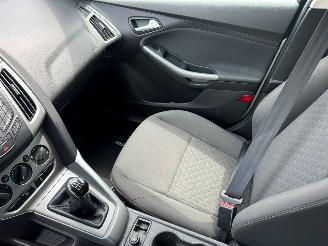 Ford Focus Wagon 1.0 EcoBoost Edition picture 13