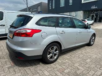 Ford Focus Wagon 1.0 EcoBoost Edition picture 6