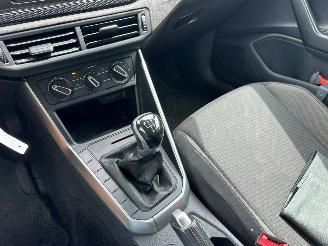 Volkswagen Polo 1.0 TSI Life picture 12