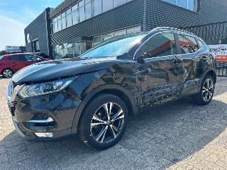 Nissan Qashqai 1.3 DIG-T N-Connecta picture 3