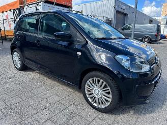 skadebil auto Volkswagen Up! 1.0 up! Edition BlueMotion NAP 2014/6