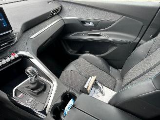 Peugeot 5008 1.2 PureTech Allure Pack Business 7p picture 14