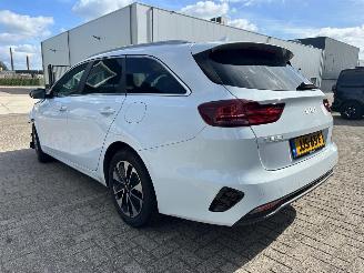 Kia Ceed 1.0 T-GDi Design Edition picture 4