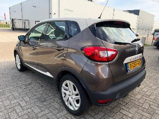 Renault Captur 0.9 TCe Dynamique picture 5