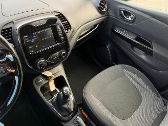 Renault Captur 0.9 TCe Dynamique picture 11