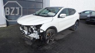 škoda osobní automobily Nissan Qashqai Qashqai (J11), SUV, 2013 1.2 DIG-T 16V 2016