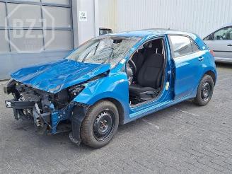 Uttjänta bilar auto Kia Rio Rio IV (YB), Hatchback, 2017 1.2 CVVT 16V 2021/8