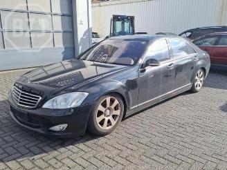 Salvage car Mercedes S-klasse S (W221), Sedan, 2005 / 2014 3.5 S-350 24V 2006/1