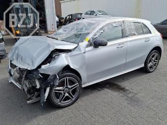 Uttjänta bilar auto Mercedes A-klasse A (177.0), Hatchback, 2018 / 2026 1.3 A-250 e Turbo 16V 2021