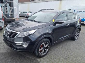demontáž osobní automobily Kia Sportage Sportage (SL), Terreinwagen, 2010 / 2016 1.6 GDI 16V 4x2 2011/4