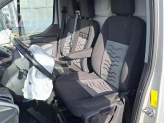 Ford Transit Transit Custom, Van, 2011 / 2023 2.0 TDCi 16V Eco Blue 130 picture 6