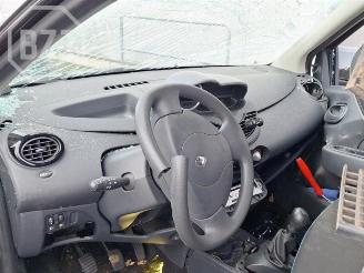 Renault Twingo Twingo II (CN), Hatchback 3-drs, 2007 / 2014 1.2 16V picture 5