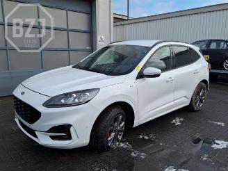 Uttjänta bilar auto Ford Kuga  2023/11