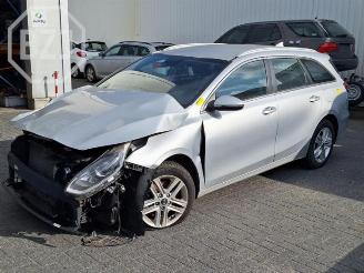 Vrakbiler auto Kia Cee d Ceed Sportswagon (CDF), Combi 5-drs, 2018 1.0i T-GDi 12V 2022/0