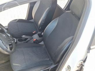 Opel Crossland Crossland (X), SUV, 2017 1.6 CDTi 100 picture 6