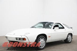 Uttjänta bilar auto Porsche 928 928, Coupe, 1977 / 1995 4.7 S2 1986/10
