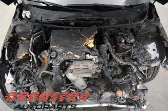 Peugeot 308 308 SW (L4/L9/LC/LJ/LR), Combi 5-drs, 2014 / 2021 1.2 12V e-THP PureTech 130 picture 18