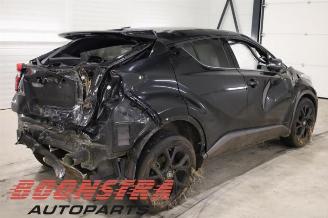 Toyota C-HR C-HR (X1,X5), SUV, 2016 1.8 16V Hybrid picture 4