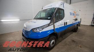 rozbiórka samochody osobowe Iveco New Daily New Daily VI, Van, 2014 35C18,35S18,40C18,50C18,60C18,65C18,70C18 2023