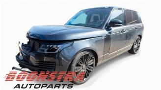Uttjänta bilar auto Land Rover Range Rover Range Rover IV (LG), Terreinwagen, 2012 / 2021 4.4 SDV8 32V 2018/7