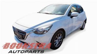 Salvage car Mazda 2 2 (DJ/DL), Hatchback, 2014 1.5 SkyActiv-G 90 2014