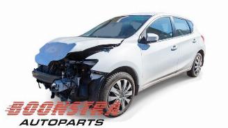 Vrakbiler auto Nissan Pulsar Pulsar (C13), Hatchback, 2013 1.5 dCi DPF 2014/6