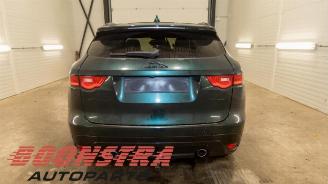 Jaguar F-Pace F-Pace, SUV, 2015 / 2025 3.0 D 24V AWD picture 3